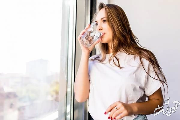 سلامت زنان با نوشیدن آب فراوان نوشیدن آب